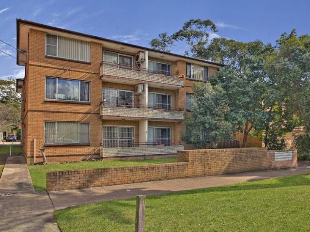 Modern 2 Bedroom Unit