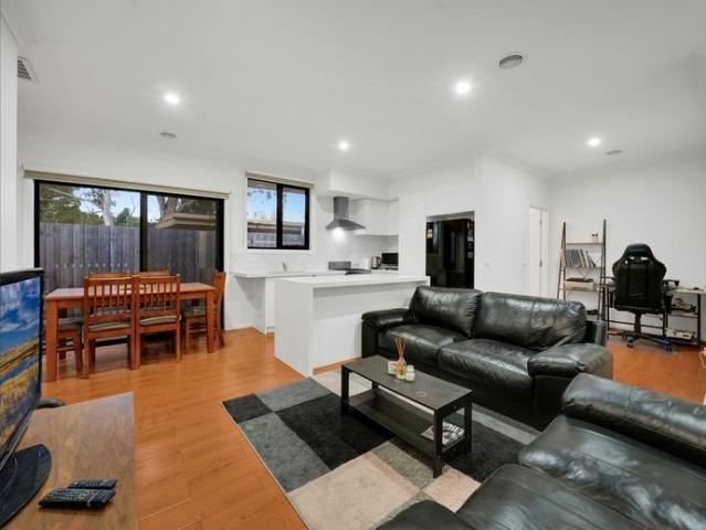 Modern 2 Bedroom Unit for Lease in Prime Cranbourne Location