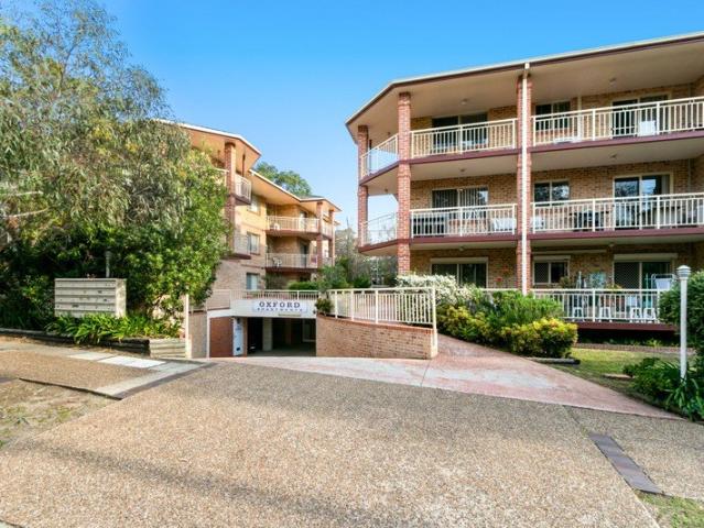 Modern 2 Bedroom Unit in a Convenient Location