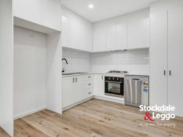 Modern 2 Bedroom Unit in a Convenient Location