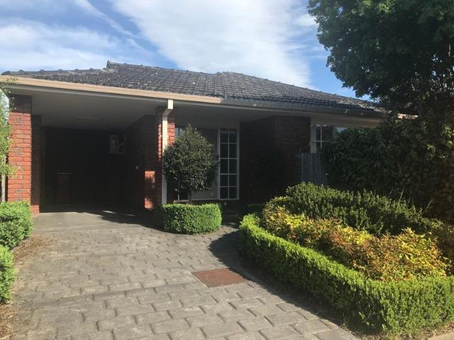 MODERN 2 BEDROOM UNIT IN BERWICK