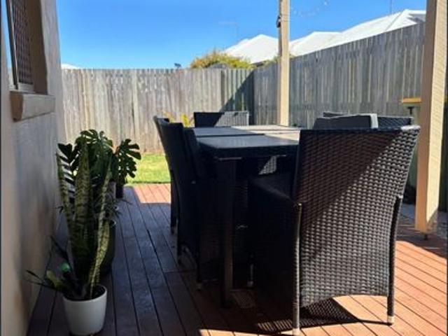 Modern 2 Bedroom Unit in gated complex in Wilsonton