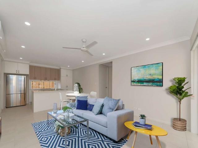 MODERN 2 BEDROOM UNIT IN OONOONBA!