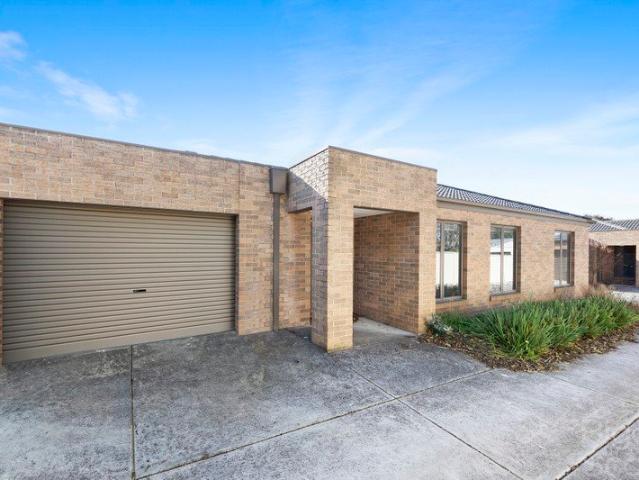 Modern 2 Bedroom Unit in Sebastopol