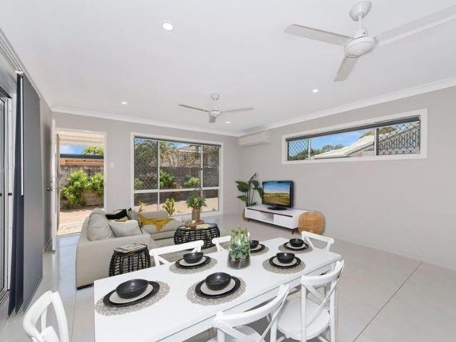 Modern 2 Bedroom Unit in Rosslea!