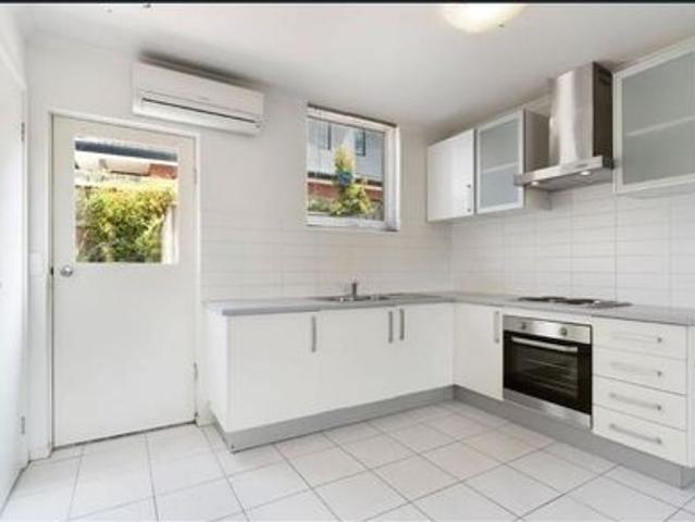 Modern 2 Bedroom Unit in the FHSZ