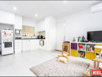 Modern 2 bedroom unit located walking distance to Belmont Forum