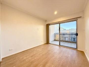 Modern 2 Bedroom Unit Ready to Move In