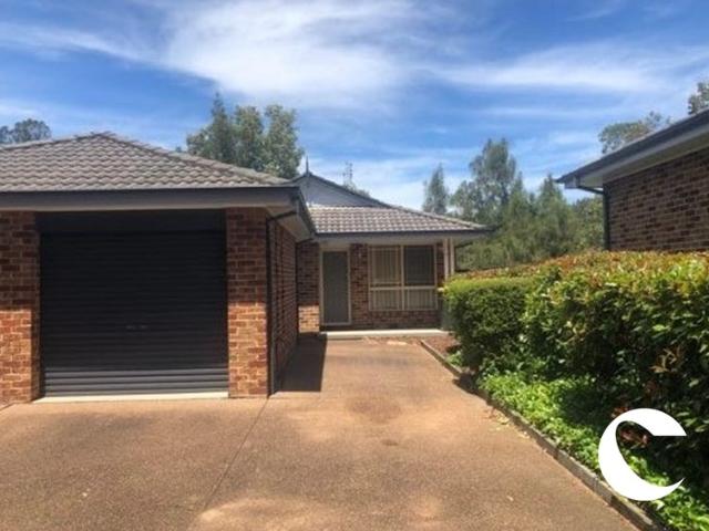 Modern 2 Bedroom Villa in Lakelands!