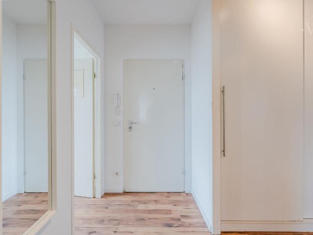 Modern 2 room oasis on Lake Tegel Quiet & stylish living, Berlin Amsterdam Apartments for Rent