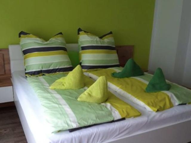 Modern 2 room apartment 52 sqm in super location, suitable as shared flat, Stuttgart Amsterdam Apartments for Rent