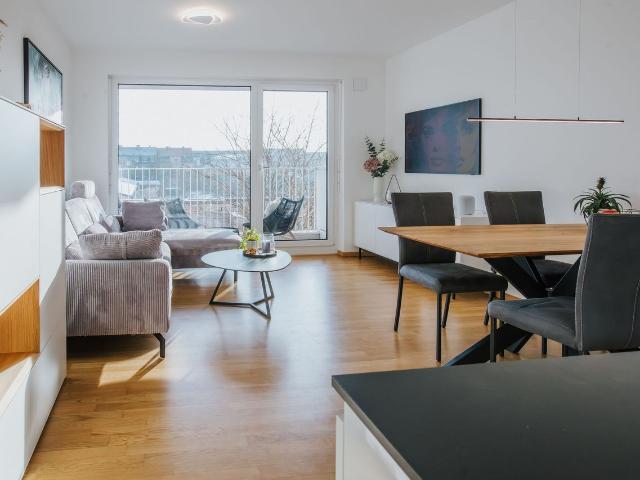 Modern 2 room apartment with balcony in Dresden Neustadt, Dresden Amsterdam Apartments for Rent