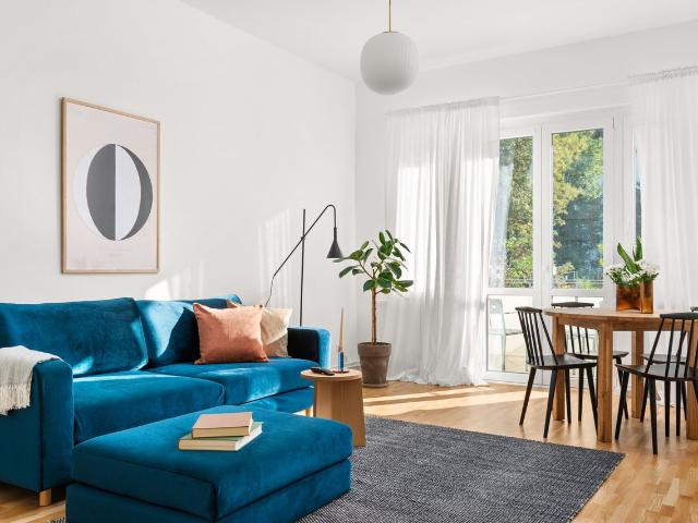 Modern 2 Room Apartment with Balcony in Neukölln, Berlin Amsterdam Apartments for Rent