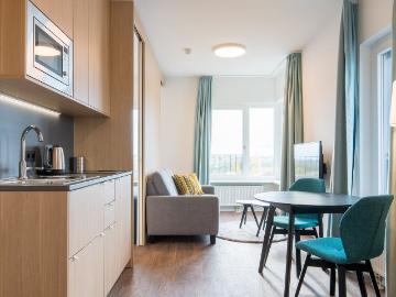 Modern 2 Room Apartment with Stunning Views in Central Berlin Mitte | Fitness, Concierge & Co Working Amenities, Berlin Amsterdam Apartments for Rent