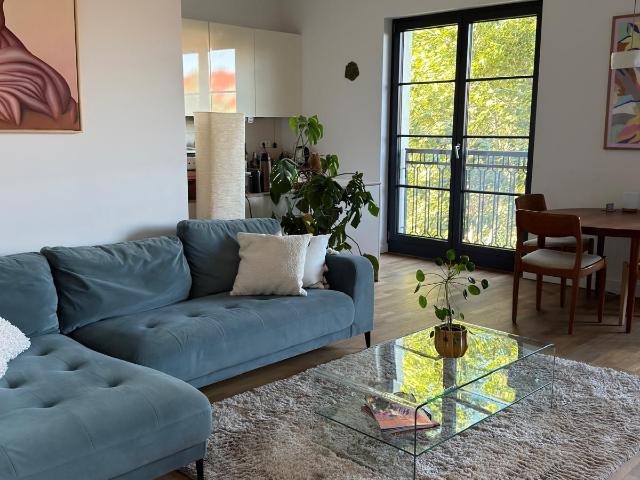 Modern 2 room apartment with two balconies on Maybachufer Kreuzkölln, Berlin Amsterdam Apartments for Rent