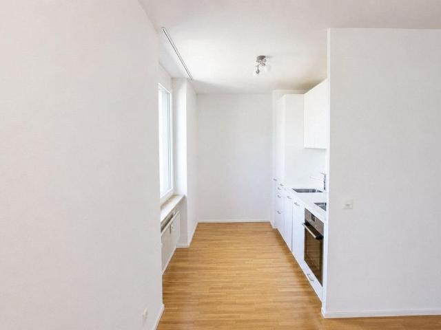 Modern 2 room apartment for rent