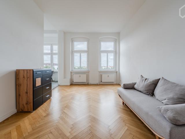 Modern 2 Room Apartment in Central Prenzlauer Berg – Sleeps 4