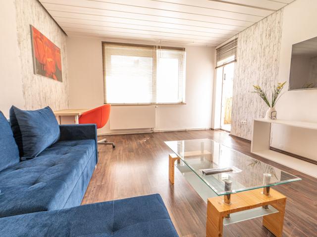 Modern 2 room apartment near the university – quiet, cozy, and close to the city center