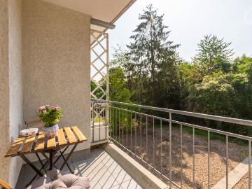 modern 2 room apartment, stylishly renovated in a central location, Koln Amsterdam Apartments for Rent