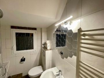 Modern 2 Room Studio Apartment in Ratingen – Fully Furnished, No Deposit, Cleaning Service, City Registration!, Ratingen Amsterdam Apartments for Rent
