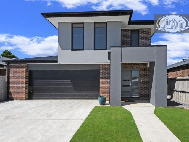 Modern 2 Storey Family Home