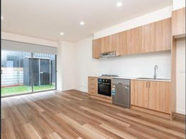 Modern 2 Storey Home in the Heart of Glenroy