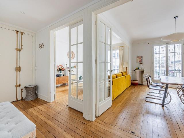 Modern 2BR Apartment near the Catacombs