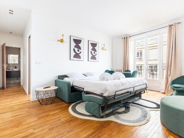 Modern 2BR Apartment near Place d'Italie, Paris Amsterdam Apartments for Rent