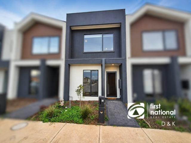 Modern 2BR Townhouse 2 Ensuites + Private Courtyard