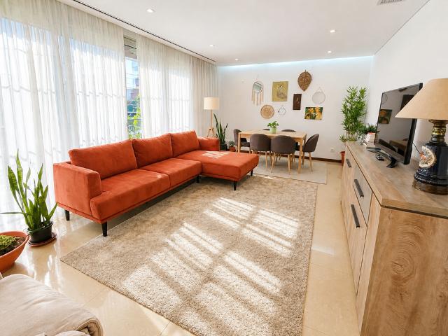 Modern 2BR | 2 Baths + Garage | Playground