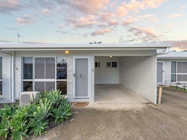 Modern 2brm Living in Rosslea