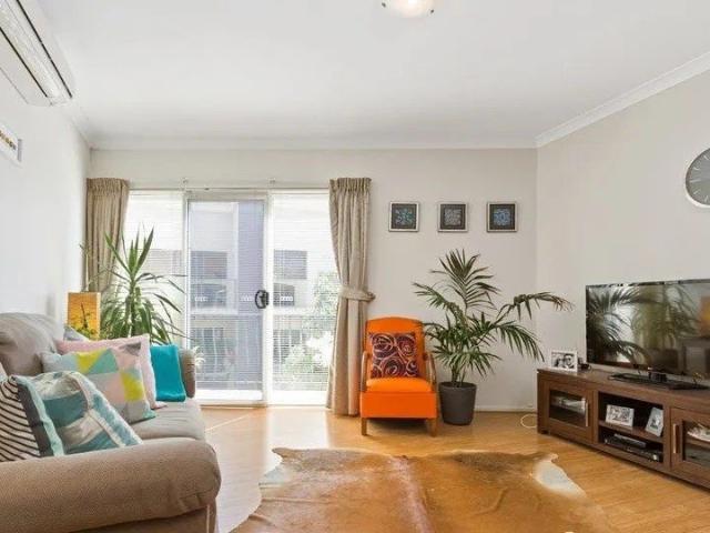 MODERN 2x2 APARTMENT IN PERFECT LOCATION