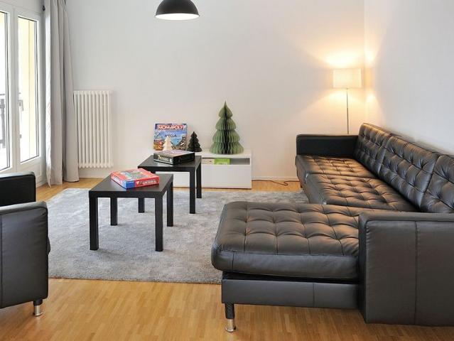 Modern 4.5 Zimmer Wohnung – modern 4.5 room apartment