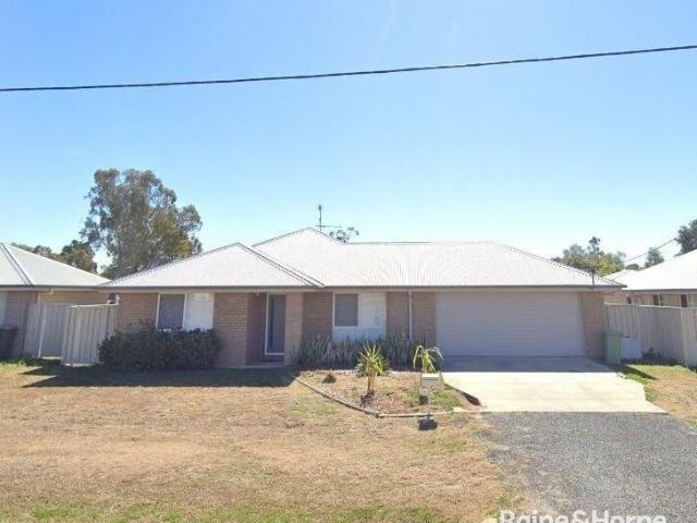 Modern 4 Bed 2 Bath Brick Family Home