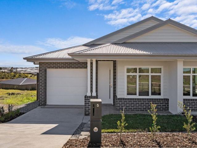 Modern 4 Bedroom Duplex in Brand New Estate