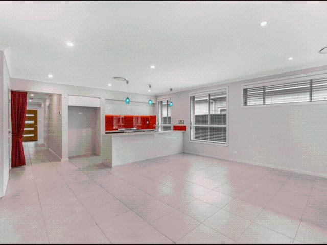 Modern 4 Bedroom Family Home in Denham Court
