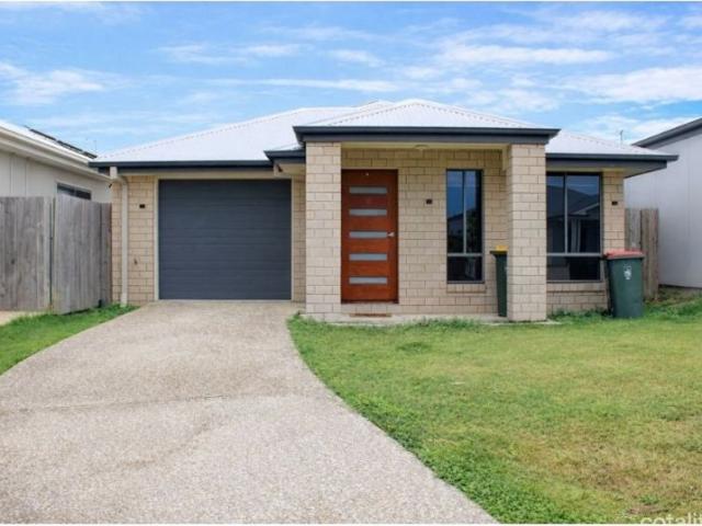 Modern 4 Bedroom Family Home with Alfresco & Solar