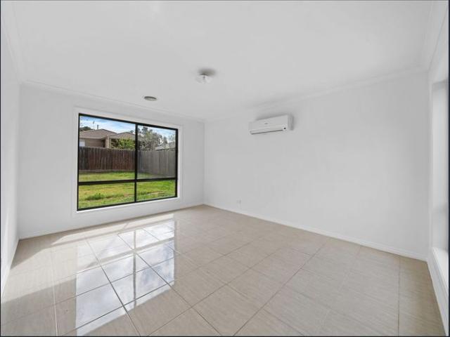 Modern 4 Bedroom Family Home