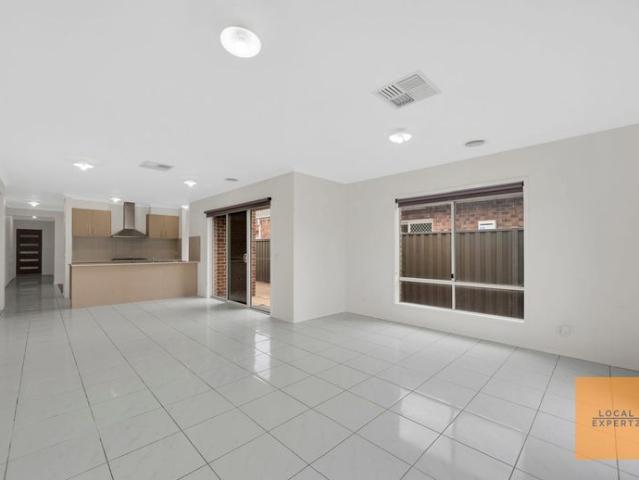 Modern 4 Bedroom Family Home