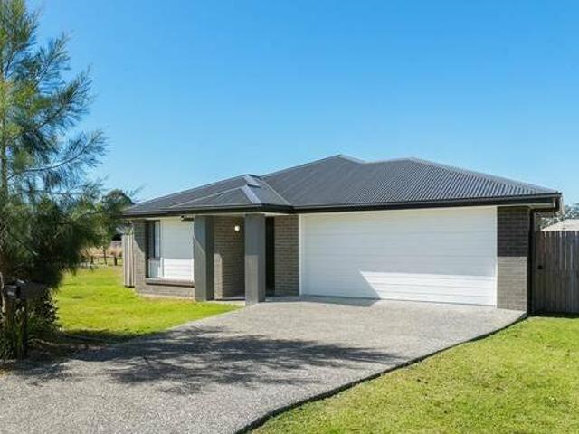 Modern 4 Bedroom Family Home