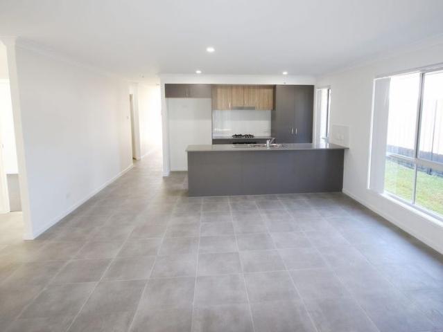 Modern 4 Bedroom Family Home