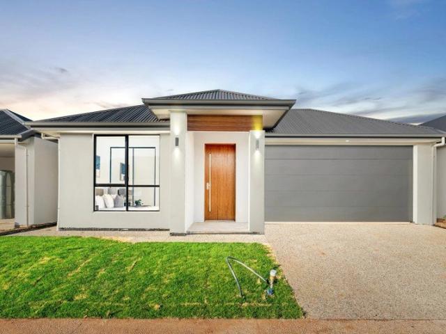Modern 4 Bedroom Family Home