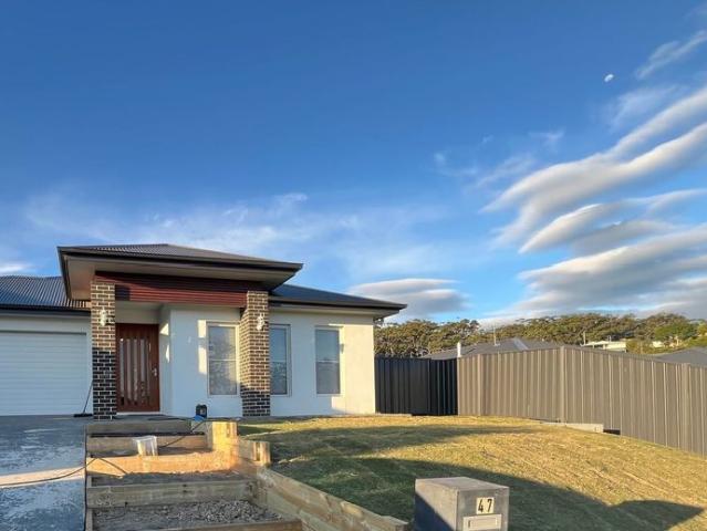Modern 4 Bedroom Home