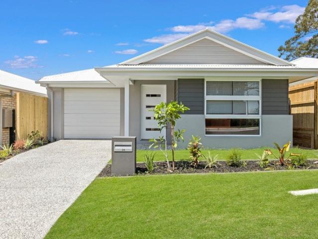 Modern 4 bedroom Home