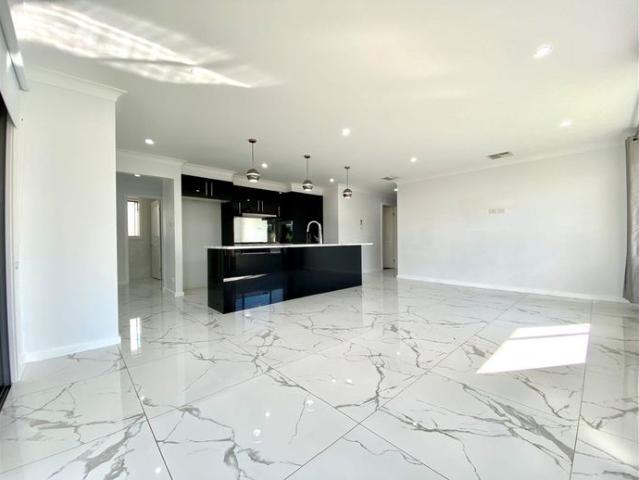 MODERN 4 BEDROOM HOME CALALA LOCATION