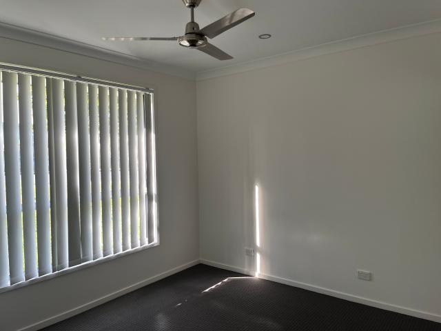 MODERN 4 BEDROOM HOME! A MUST SEE!