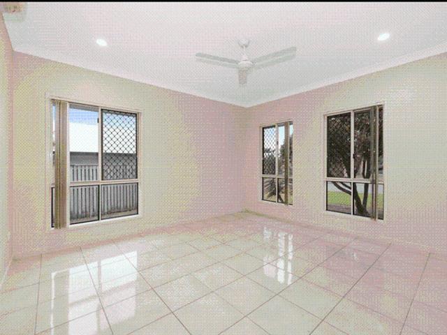 MODERN 4 BEDROOM HOME IN BUSHLAND BEACH + SEPARATE LIVING AREA!