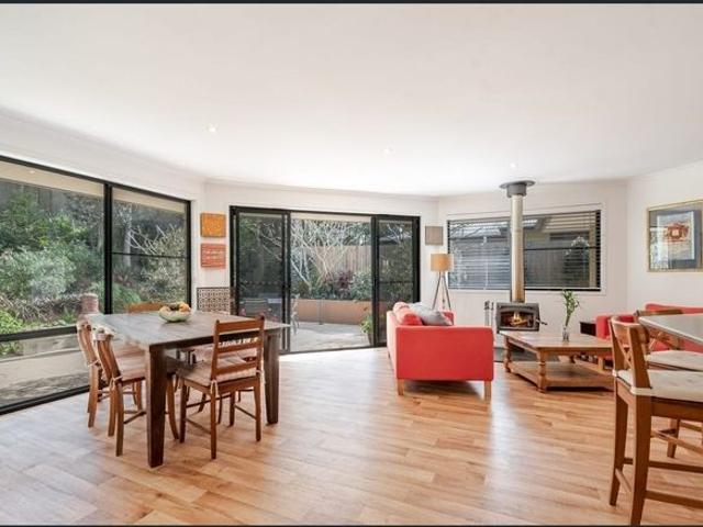 Modern 4 Bedroom Home in Sunrise Byron Bay