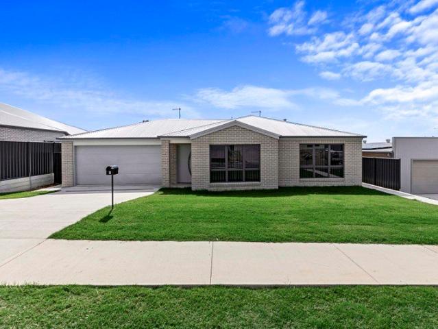 Modern 4 Bedroom Home in Popular Nikenbah Location