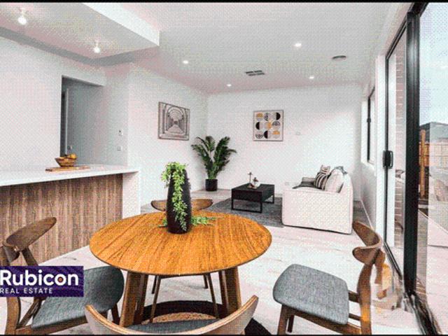 Modern 4 Bedroom Home in Quiet Rockbank Location